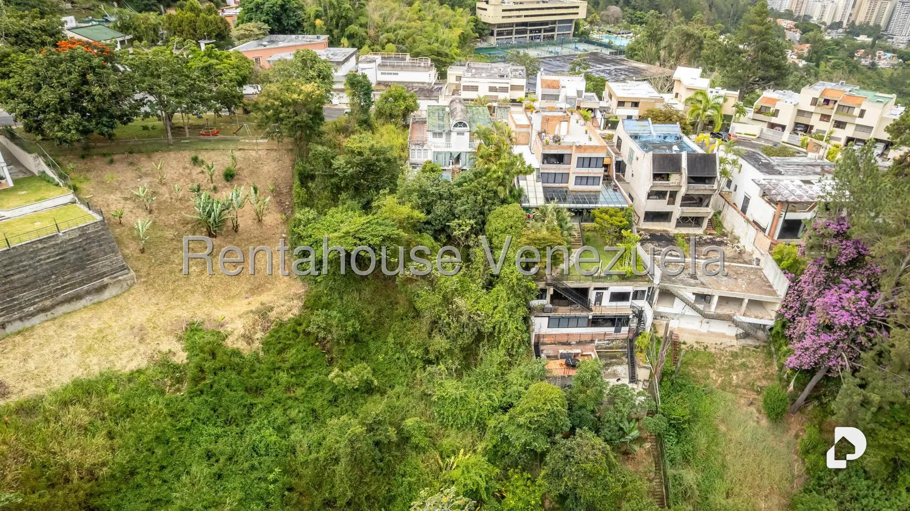 Casa en Lomas de Prados del Este, Caracas – 3