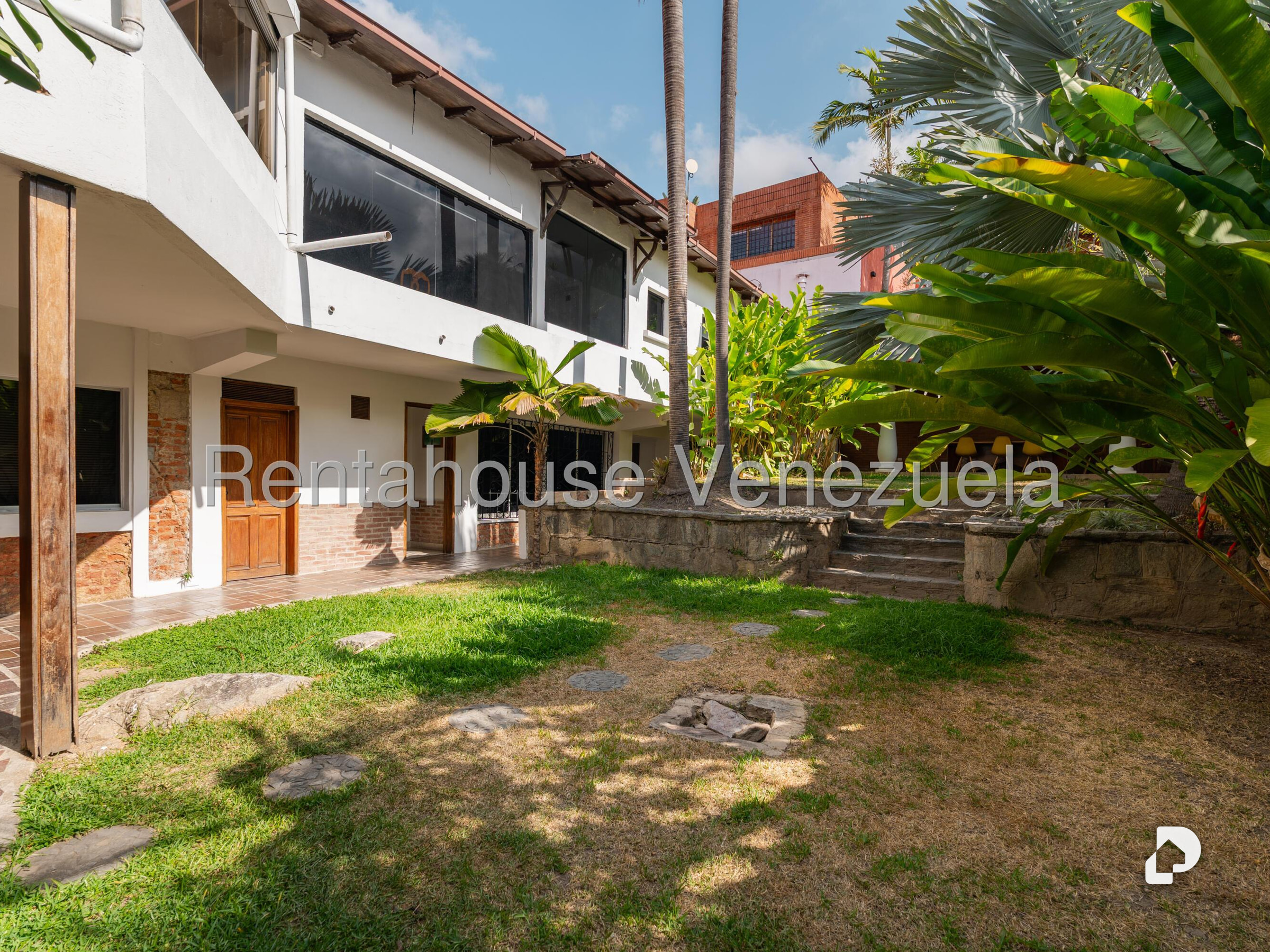 Casa en Altamira, Caracas – 1