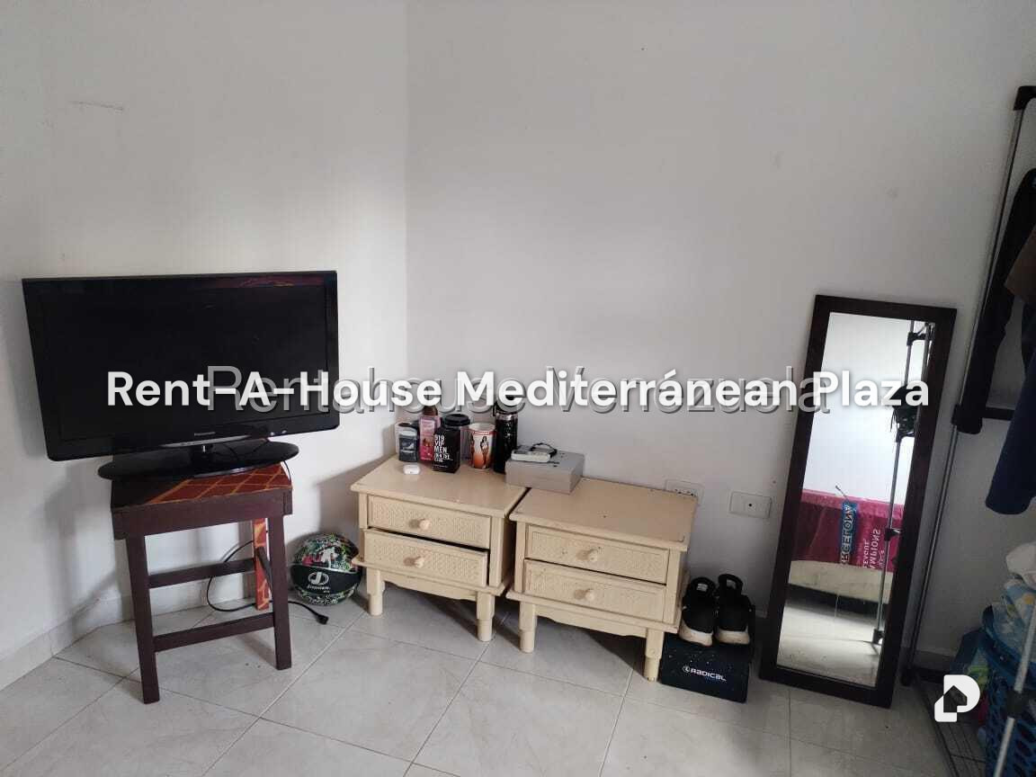 Apartamento en Mañongo, Naguanagua – 16