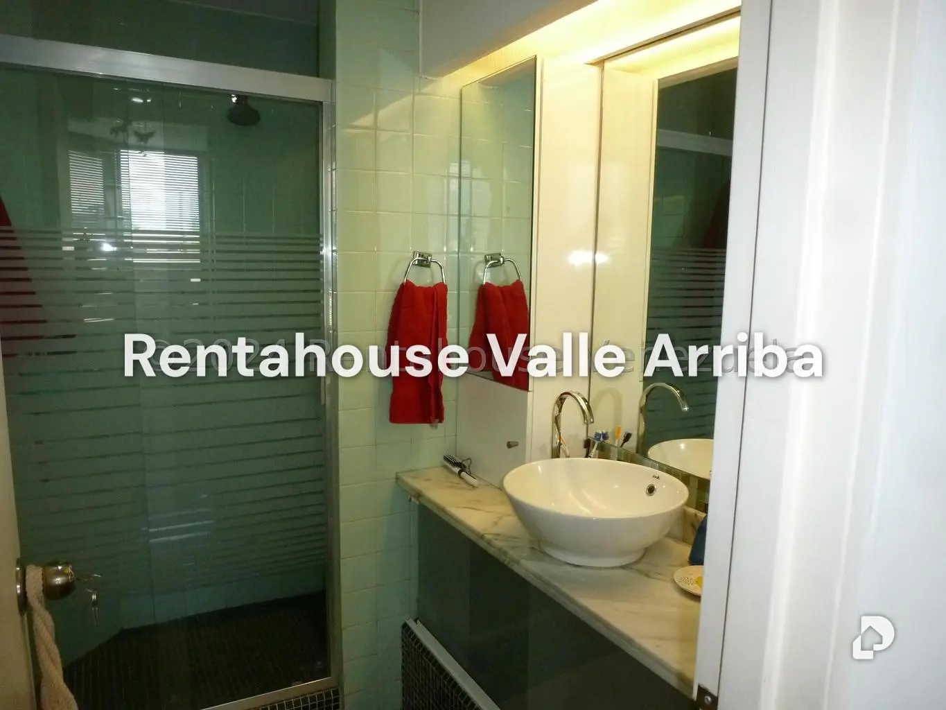 Apartamento en Lomas de Las Mercedes, Caracas – 19