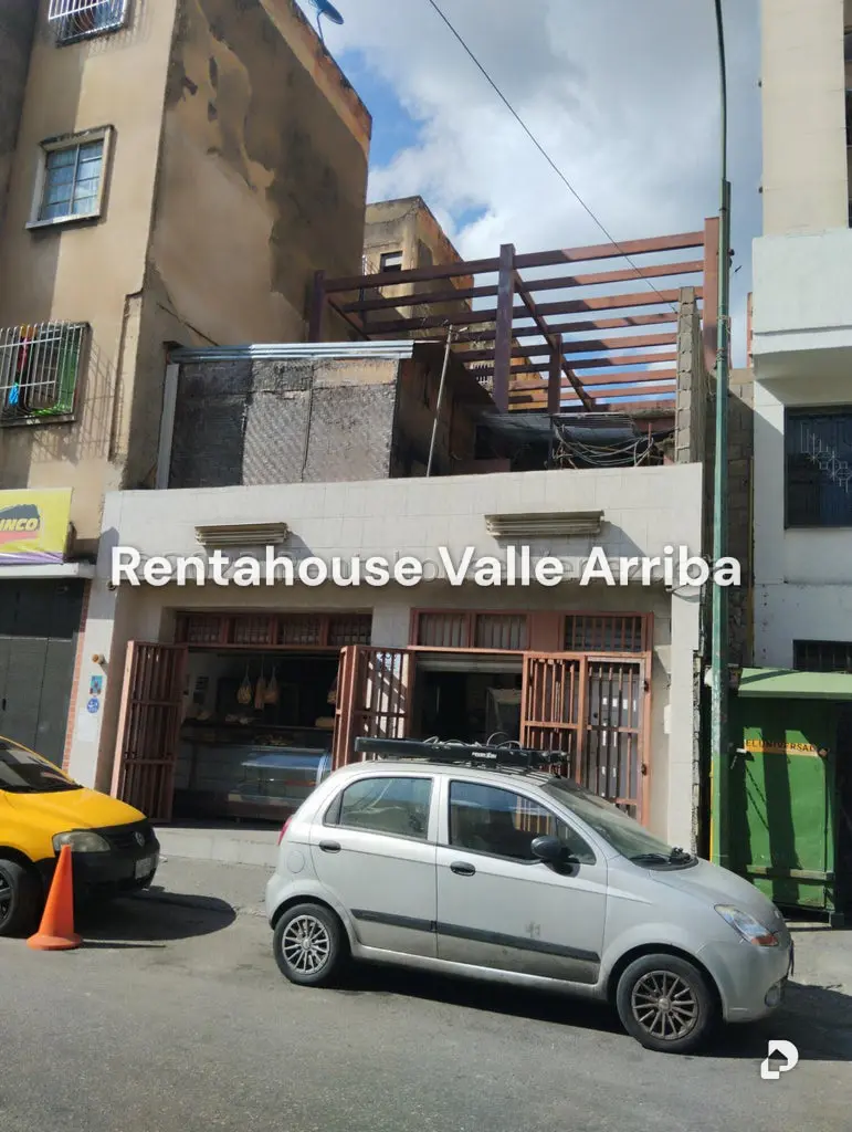 Casa en Parroquia Santa Rosalía, Caracas – 2