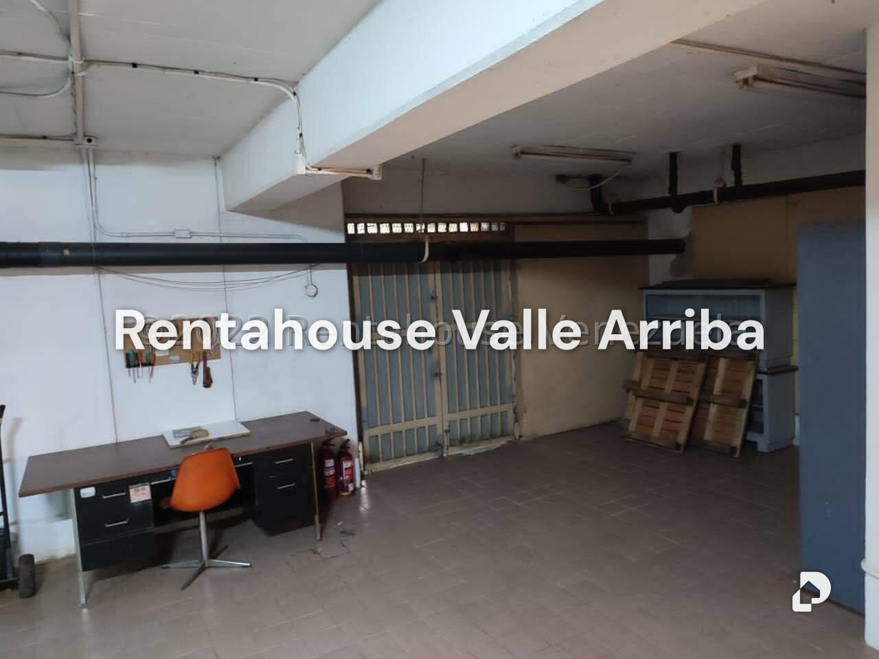 Local comercial en Parroquia Catedral, Caracas – 12