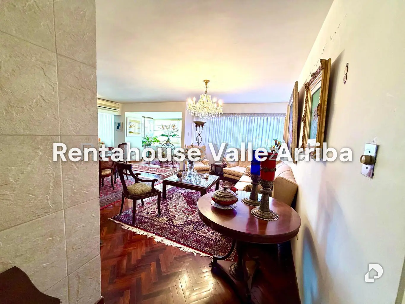 Apartamento en Las Mesetas de Santa Rosa de Lima, Caracas – 2