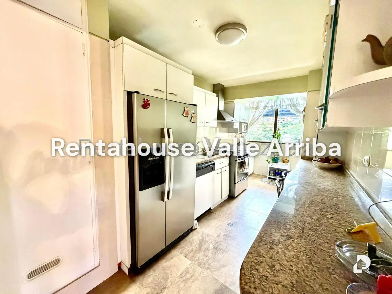 Apartamento en Las Mesetas de Santa Rosa de Lima, Caracas – 9