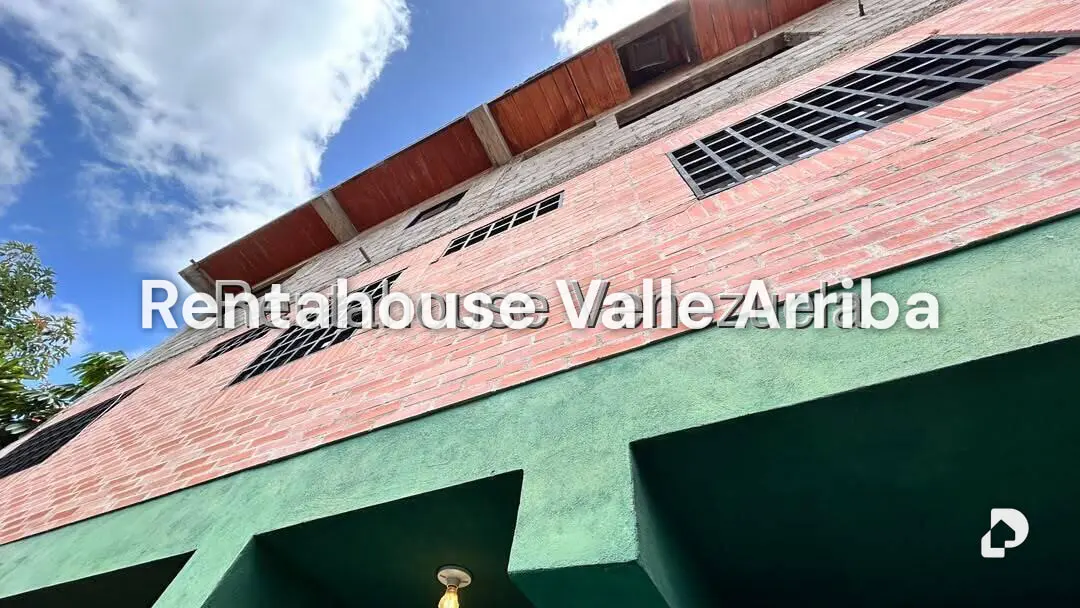 Terreno en Los Guayabitos, Caracas – 30