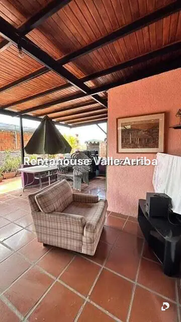 Terreno en Los Guayabitos, Caracas – 25