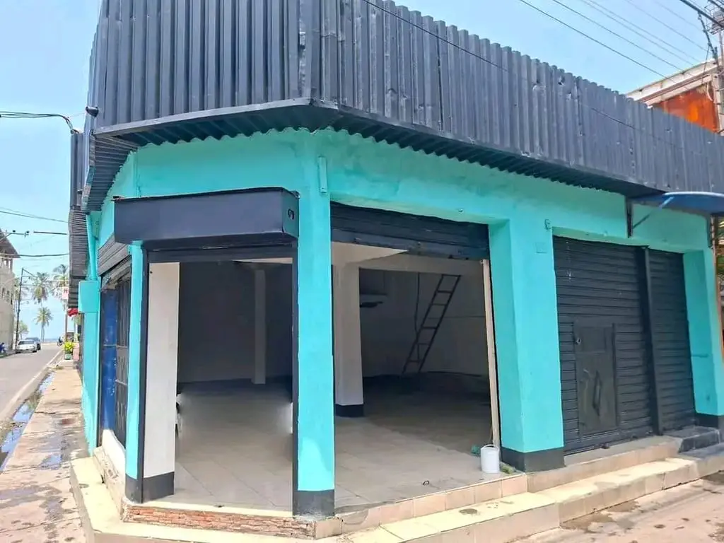 Local comercial en Puerto La Cruz - 1