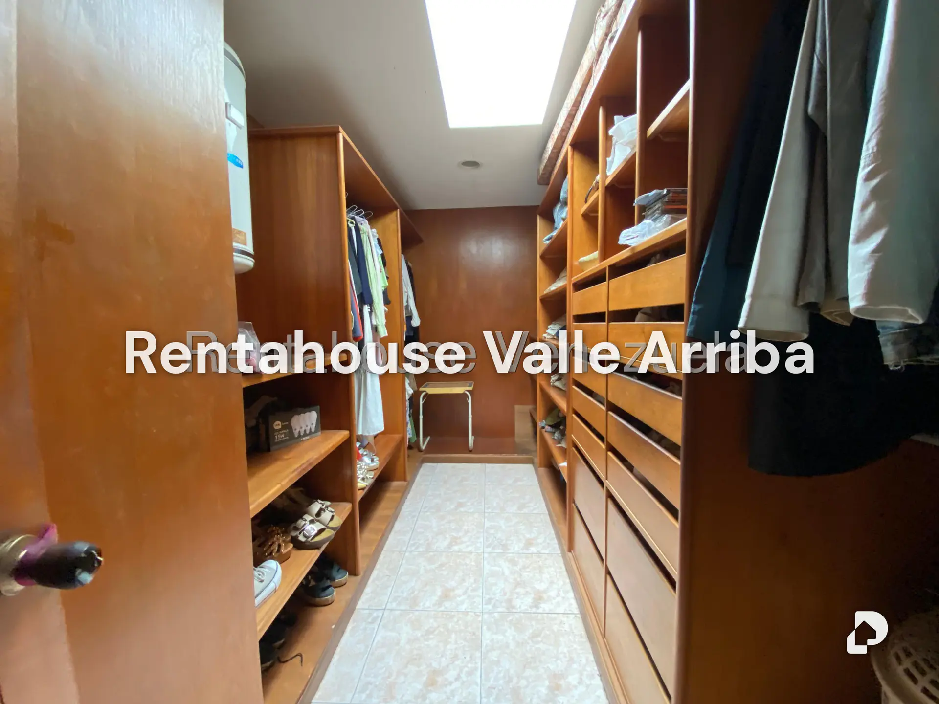 Apartamento en Campo Alegre, Caracas – 22