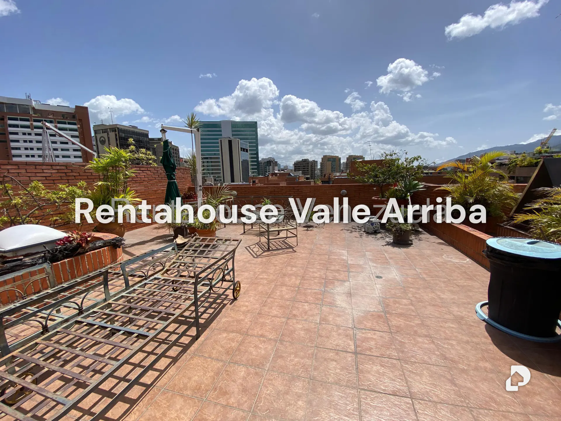 Apartamento en Campo Alegre, Caracas – 28
