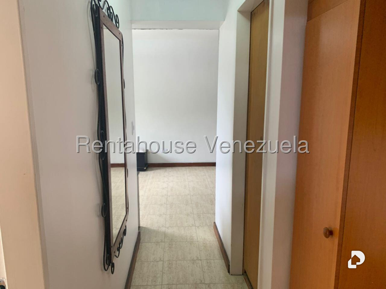Apartamento en El Paraíso, Caracas – 13