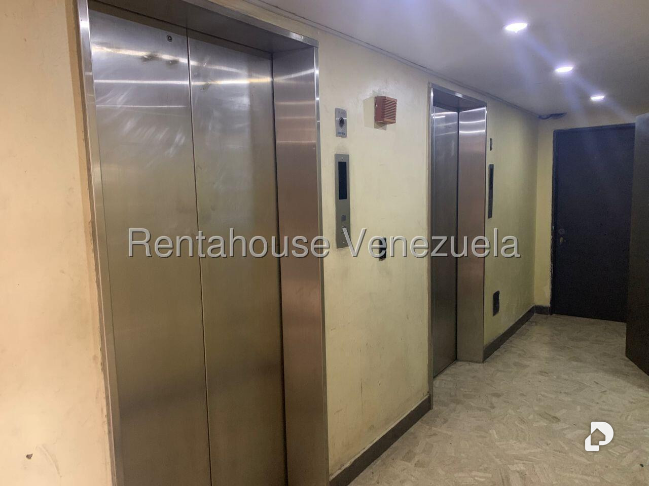 Apartamento en El Paraíso, Caracas – 4