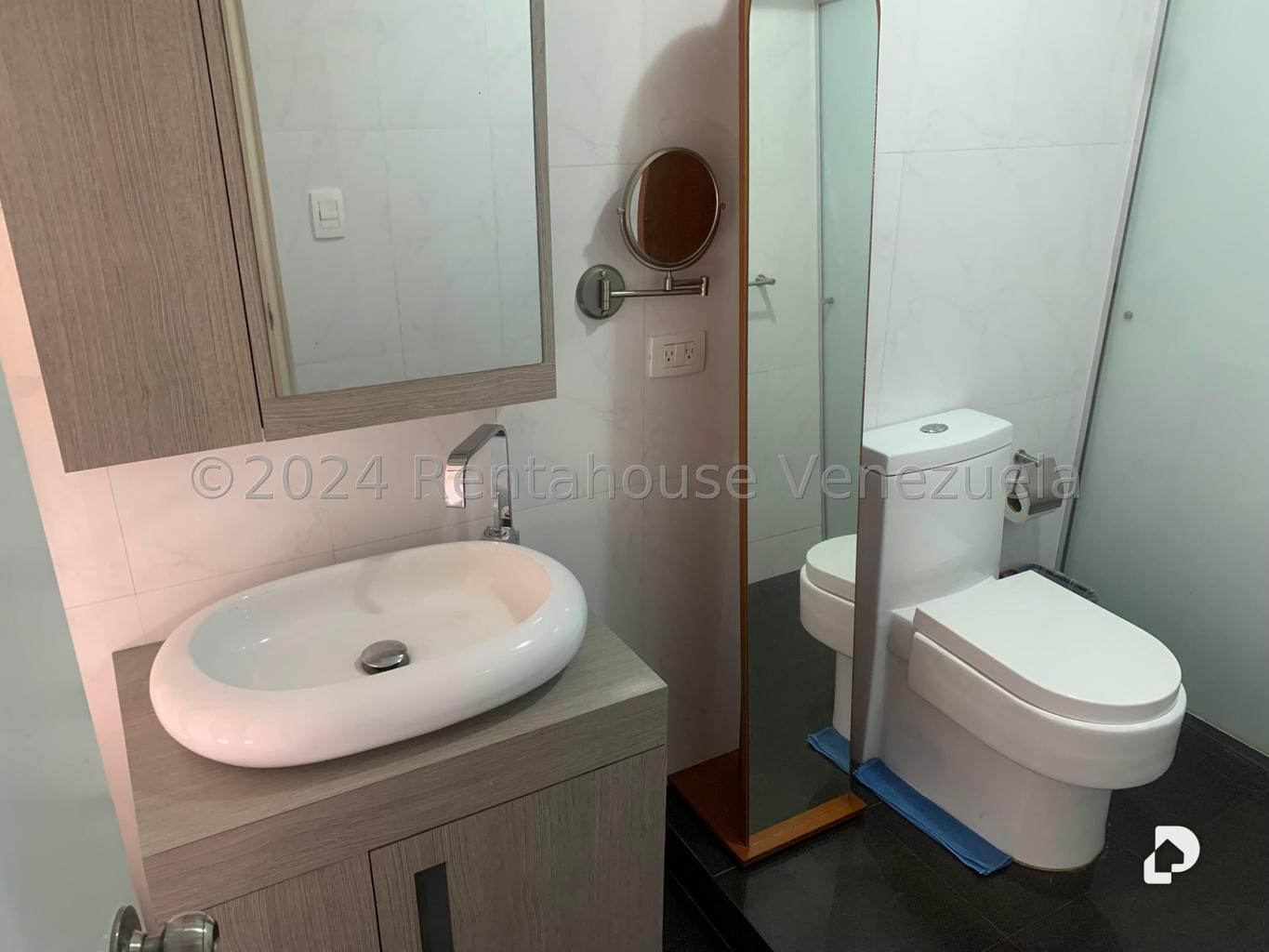 Apartamento en Altamira, Caracas – 16