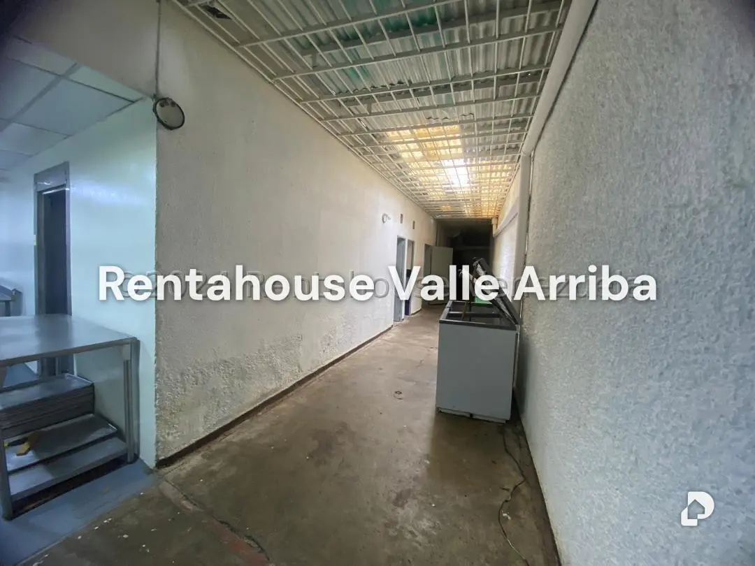 Local comercial en Bello Monte, Caracas – 7