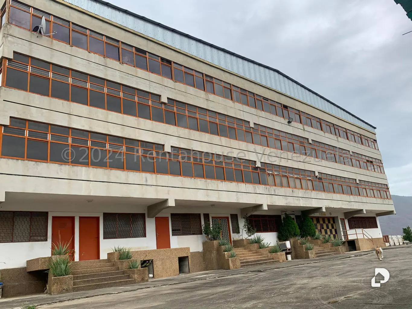 Edificio en El Marqués, Guatire – 7