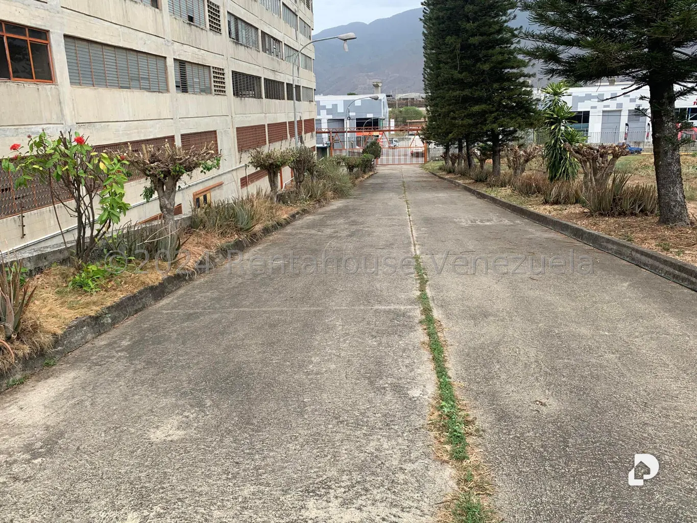 Edificio en El Marqués, Guatire – 3