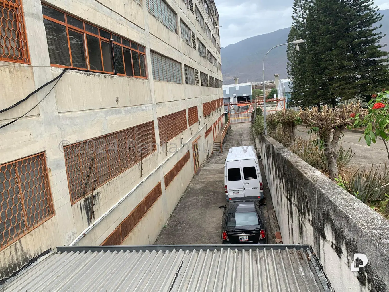 Edificio en El Marqués, Guatire – 4