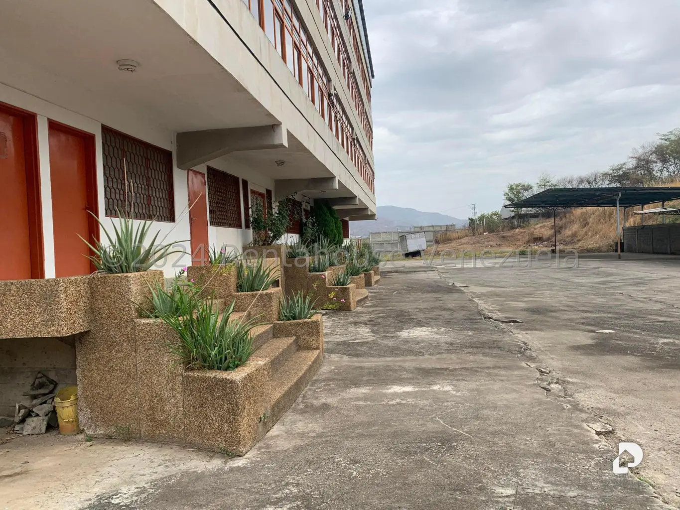 Edificio en El Marqués, Guatire – 6