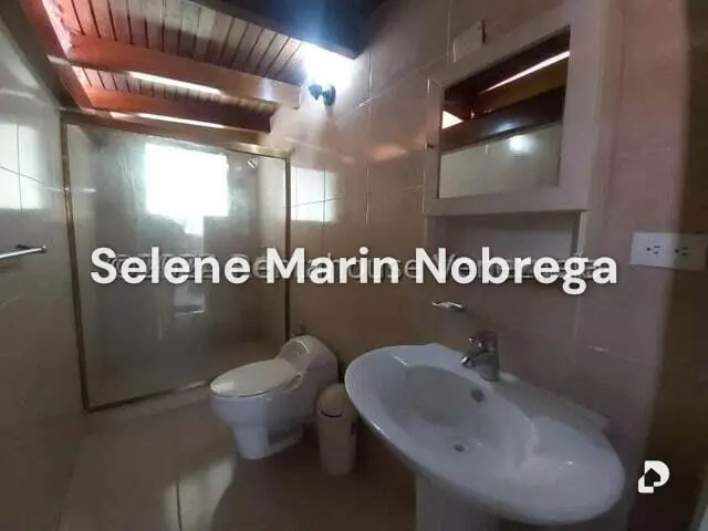 Casa en Santa Fe Norte, Caracas – 30