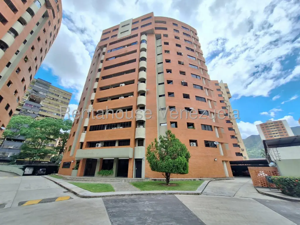 Apartamento en Ciudad Jardín Mañongo, Naguanagua - 1