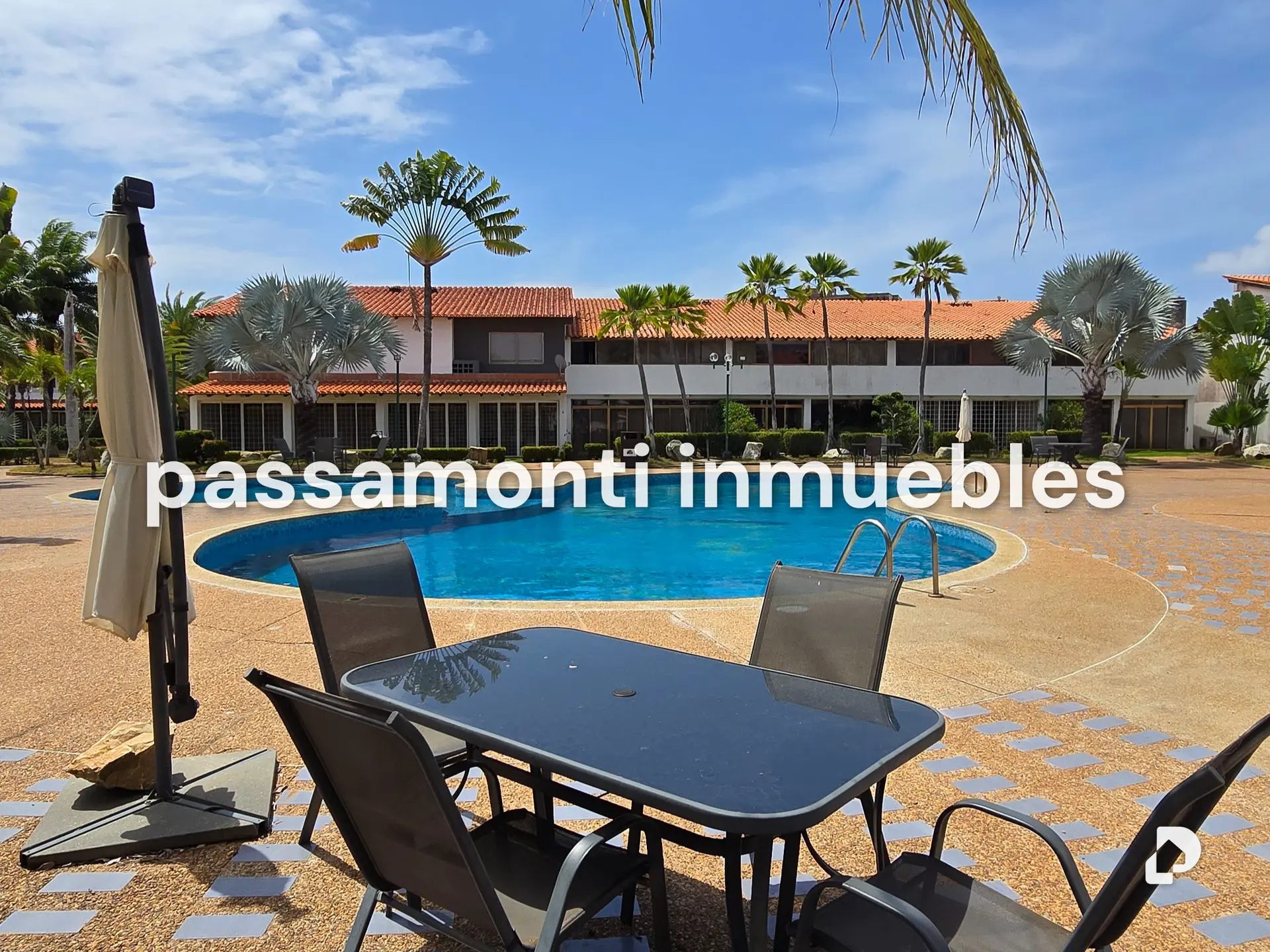 Townhouse en Maneiro, Pampatar – 2