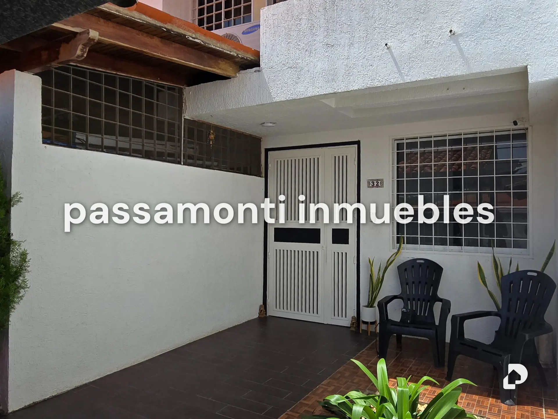 Townhouse en Maneiro, Pampatar – 1
