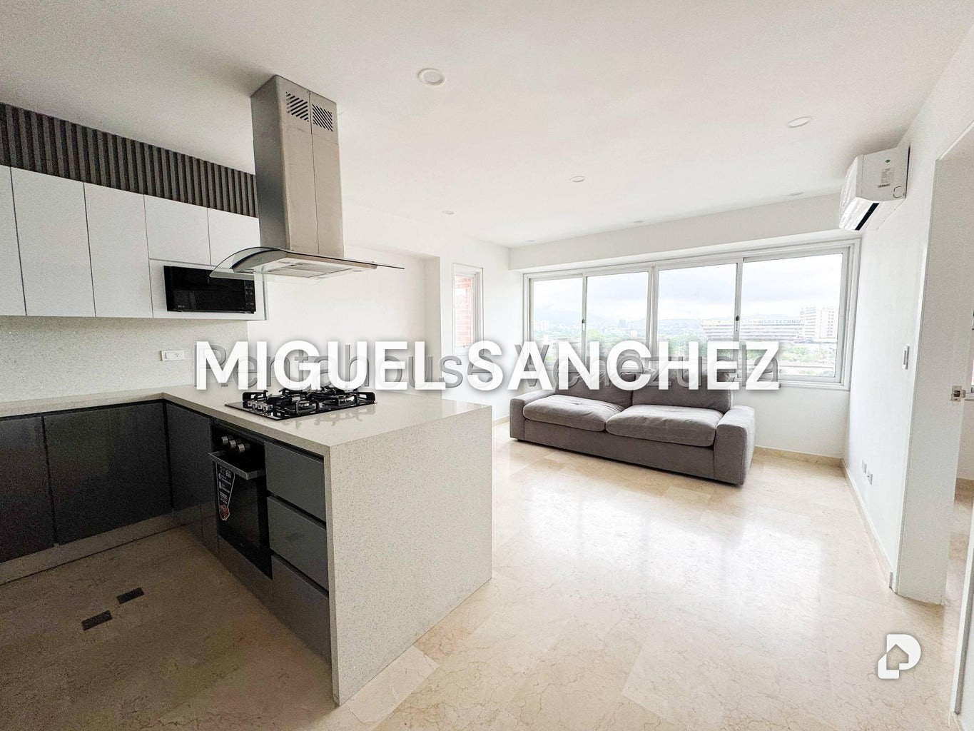 Apartamento en El Rosal, Caracas – 7