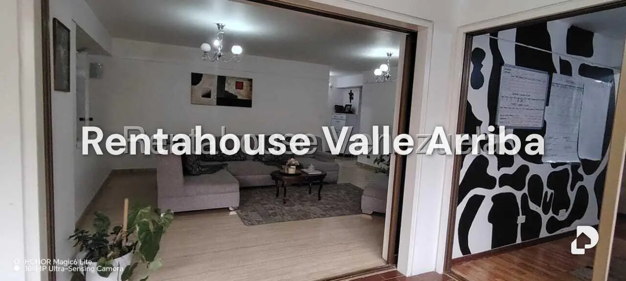 Apartamento en La Florida, Caracas – 11