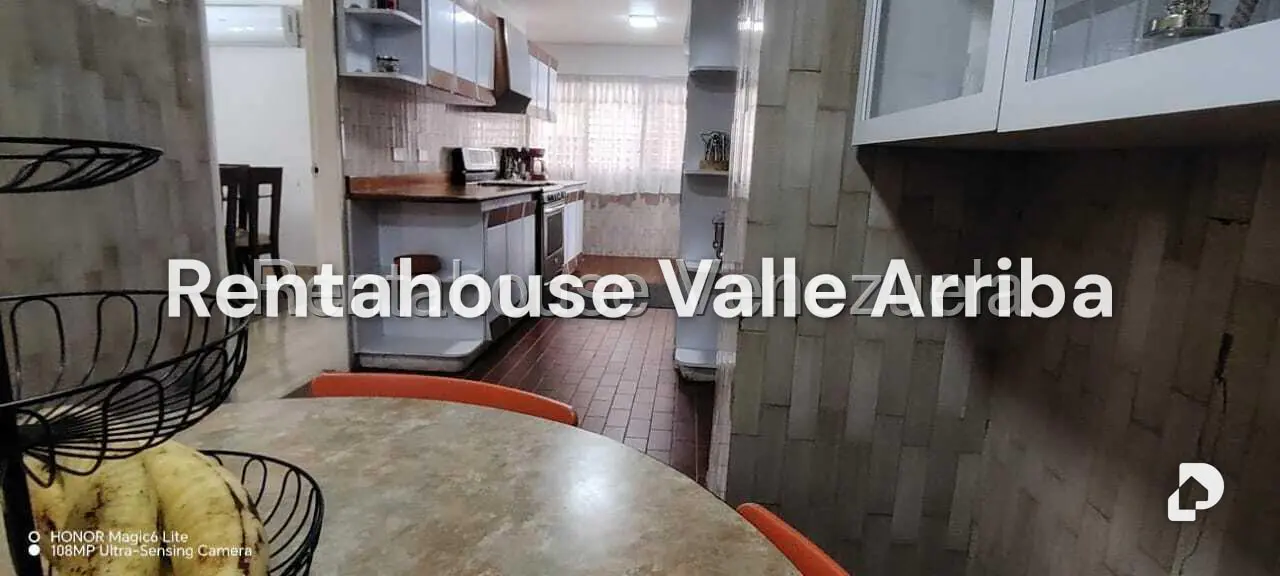 Apartamento en La Florida, Caracas – 19