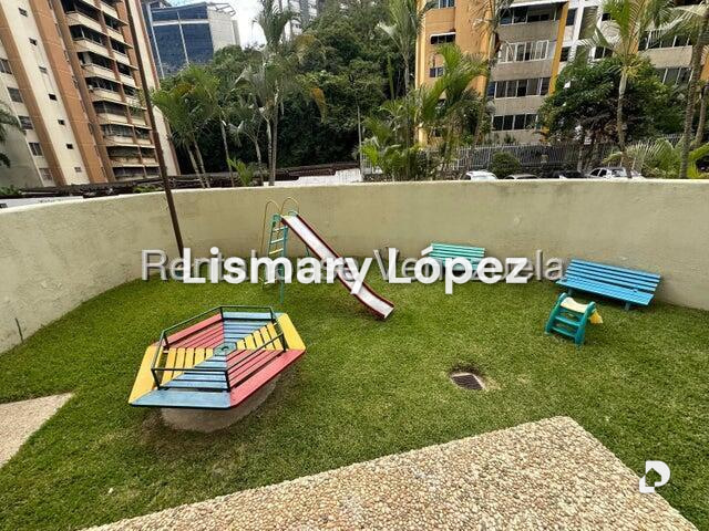 Apartamento en Colinas de La California, Caracas – 24