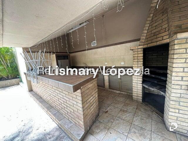 Apartamento en Colinas de La California, Caracas – 23