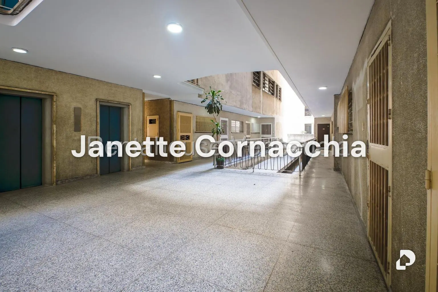 Edificio en El Rosal, Caracas – 26