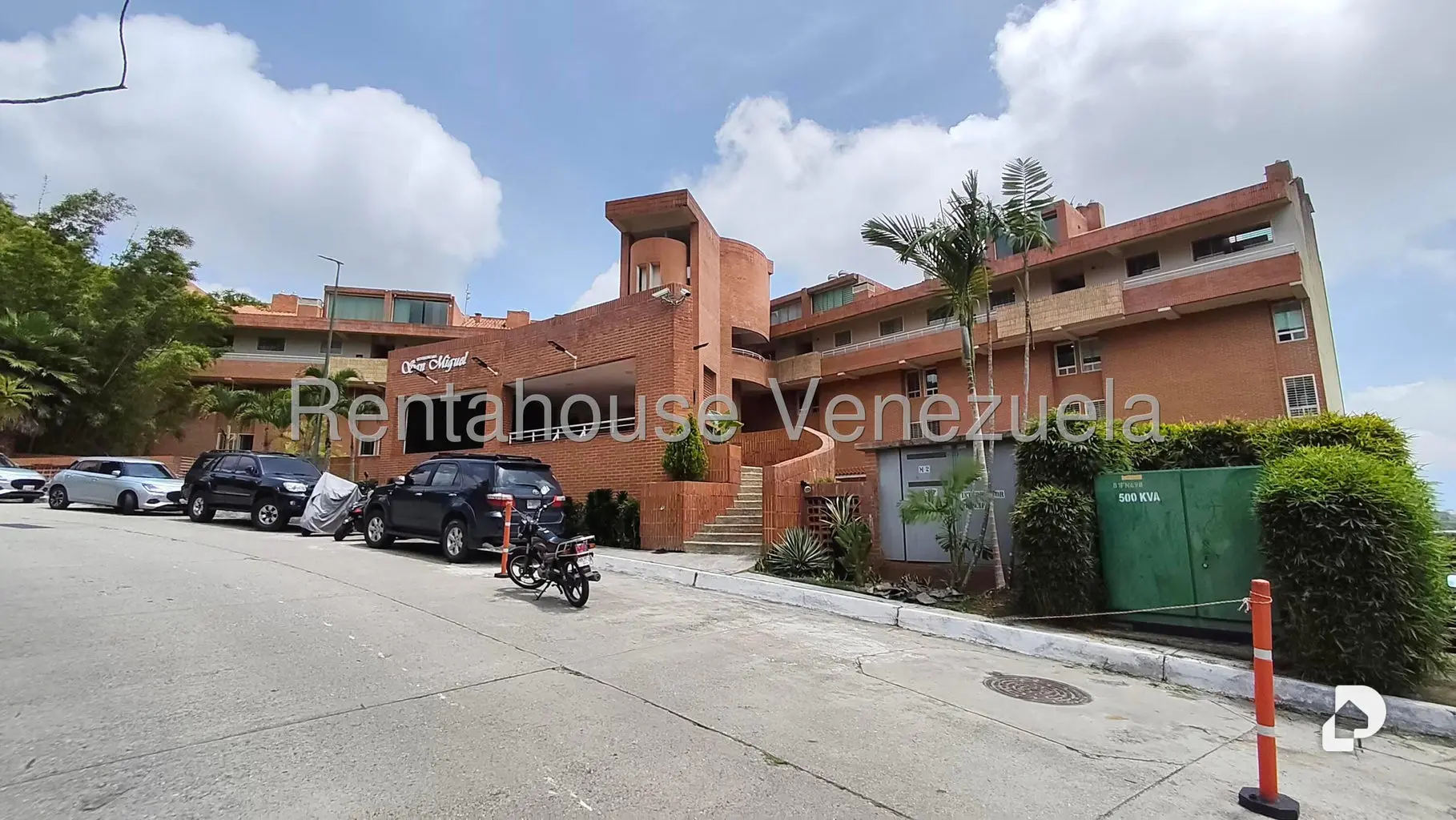 Apartamento en Oripoto, Caracas – 1