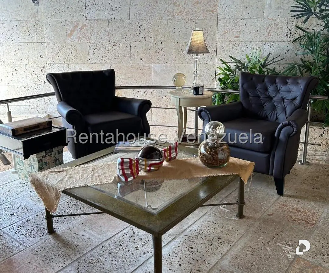 Casa en Macaracuay, Caracas – 13