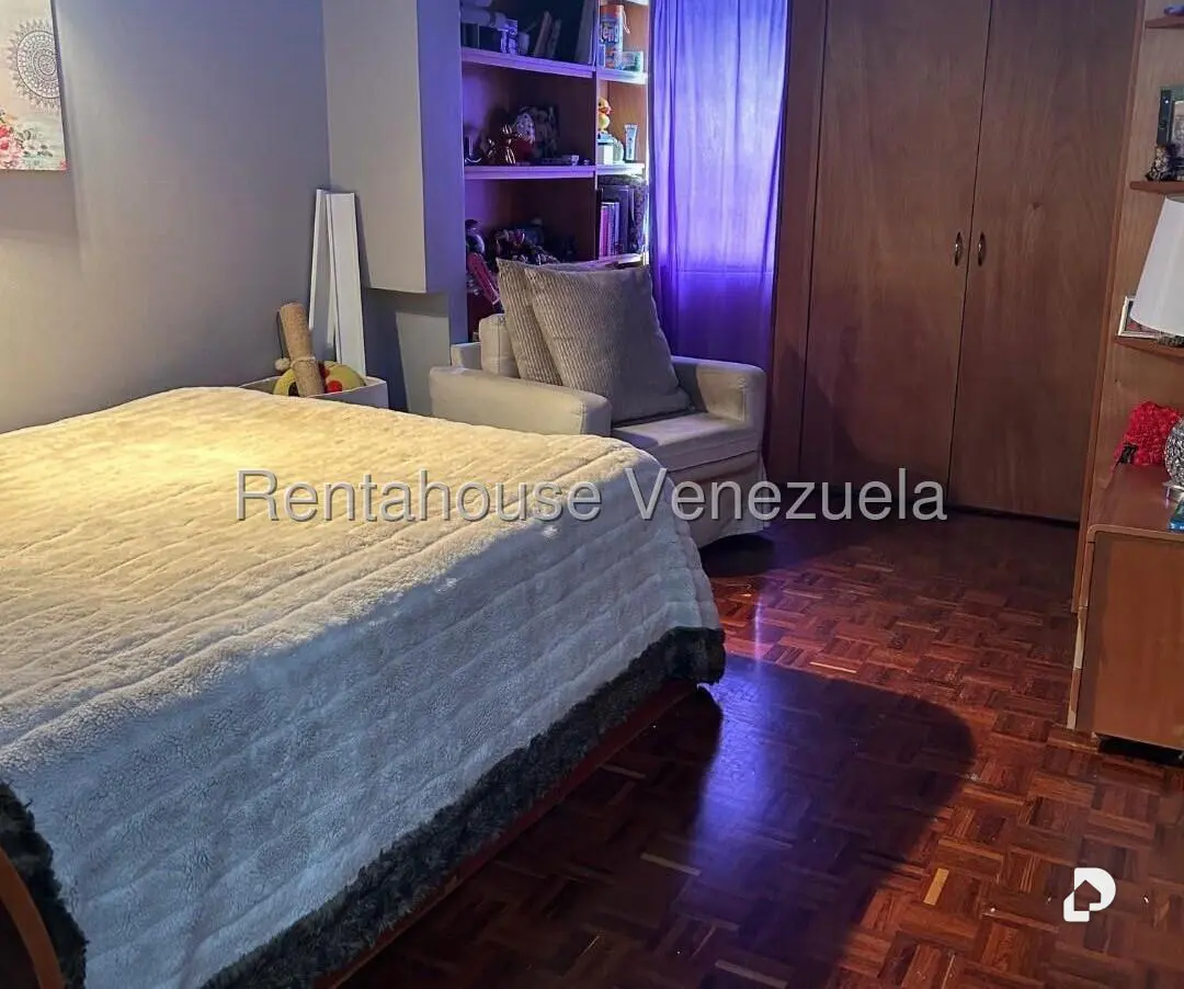 Casa en Macaracuay, Caracas – 18