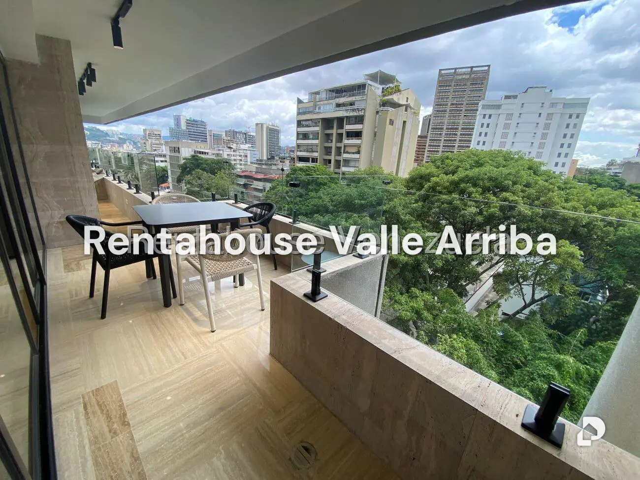 Apartamento en Altamira, Caracas – 9
