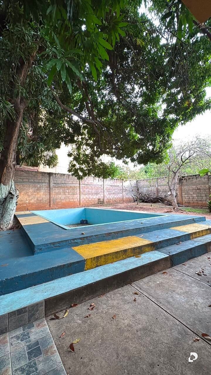 Local comercial en Altos de la Vanega, Maracaibo