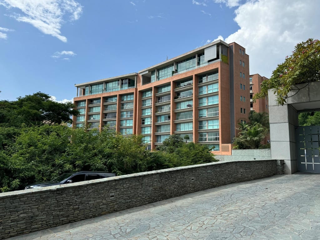 Apartamento en Lomas de Las Mercedes, Caracas - 1