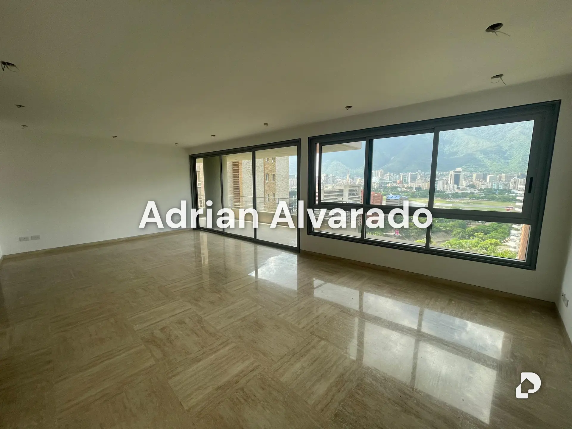 Apartment in Lomas de Las Mercedes, Caracas – 12