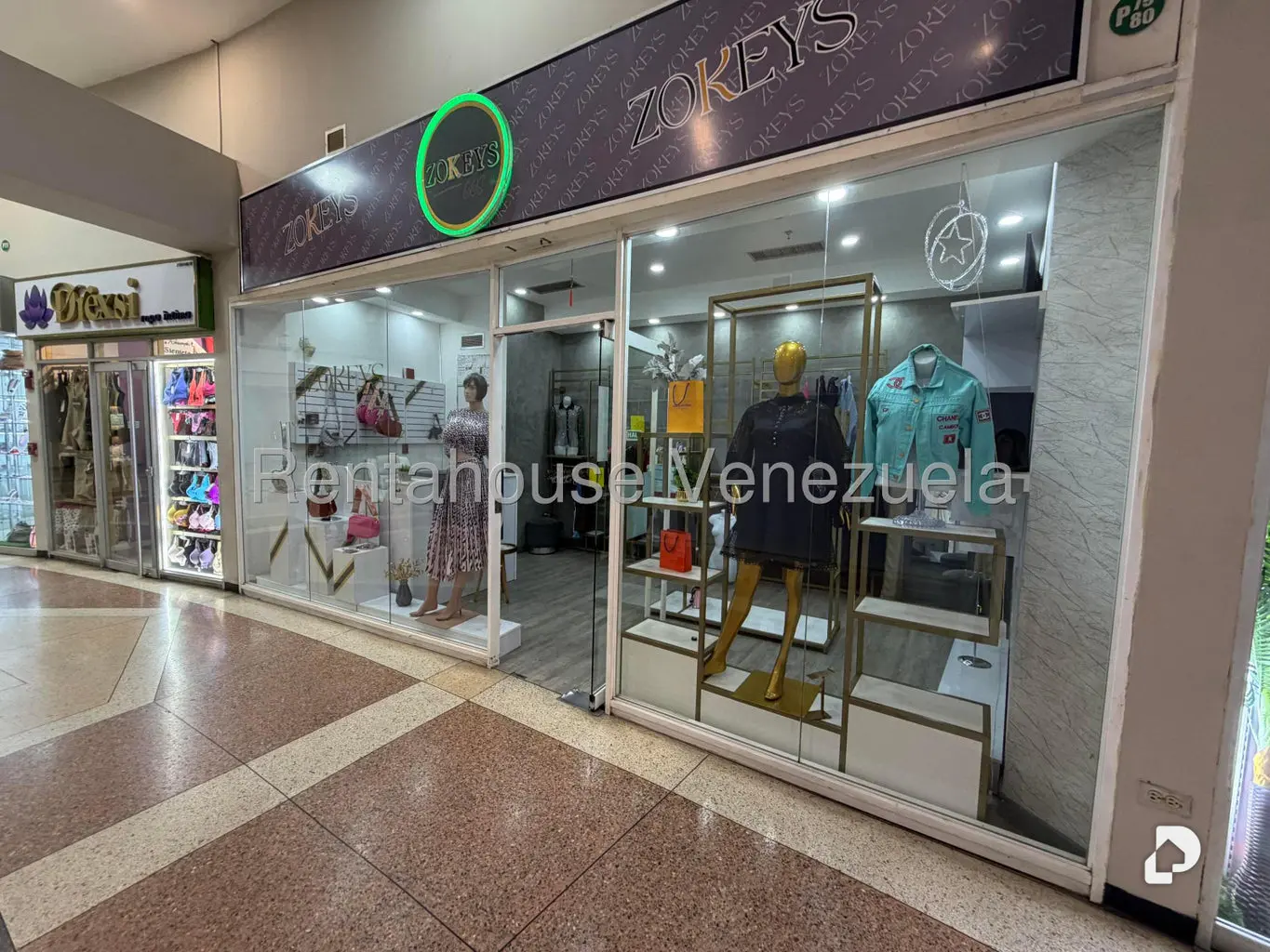 Local comercial en Parroquia La Candelaria, Caracas