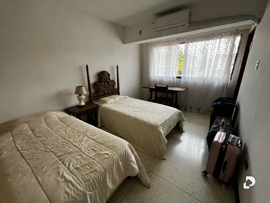 Casa en El Marqués, Caracas – 24