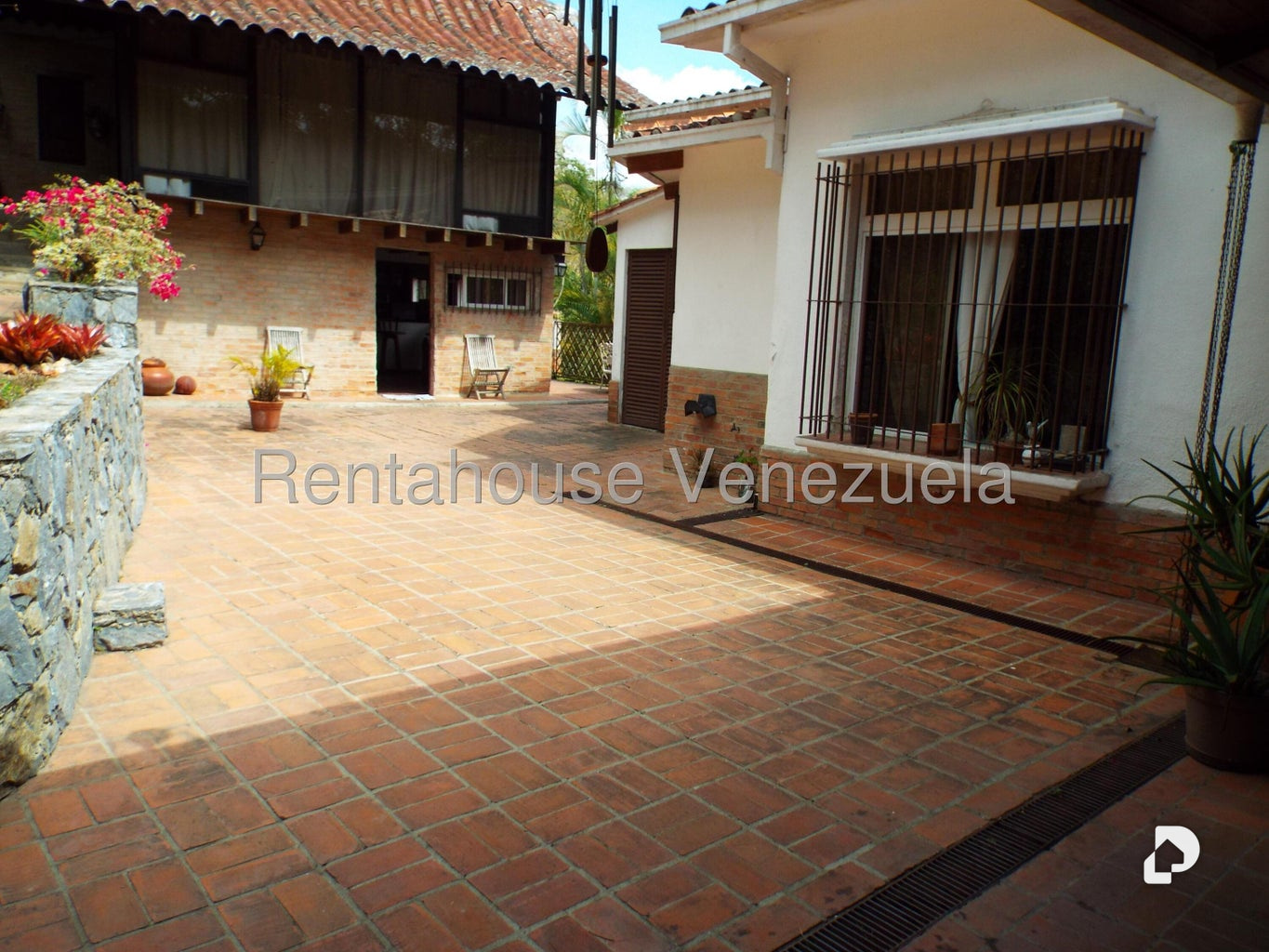 Casa en Loma Larga, Caracas – 8