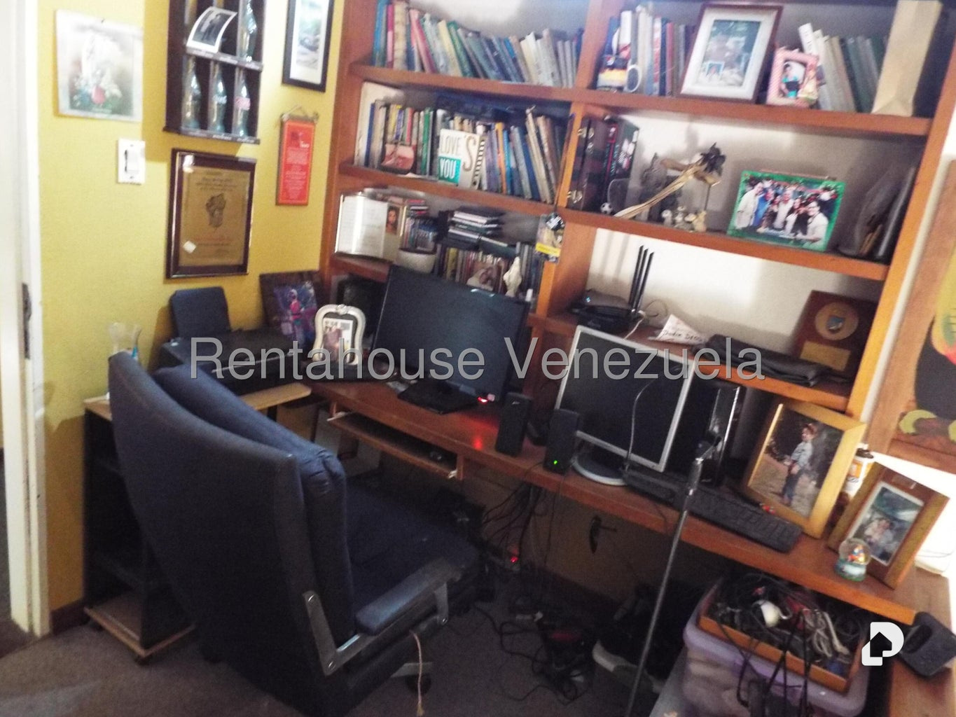 Casa en Loma Larga, Caracas – 30