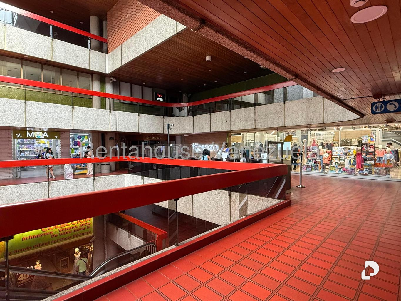 Local comercial en Las Mercedes, Caracas – 8