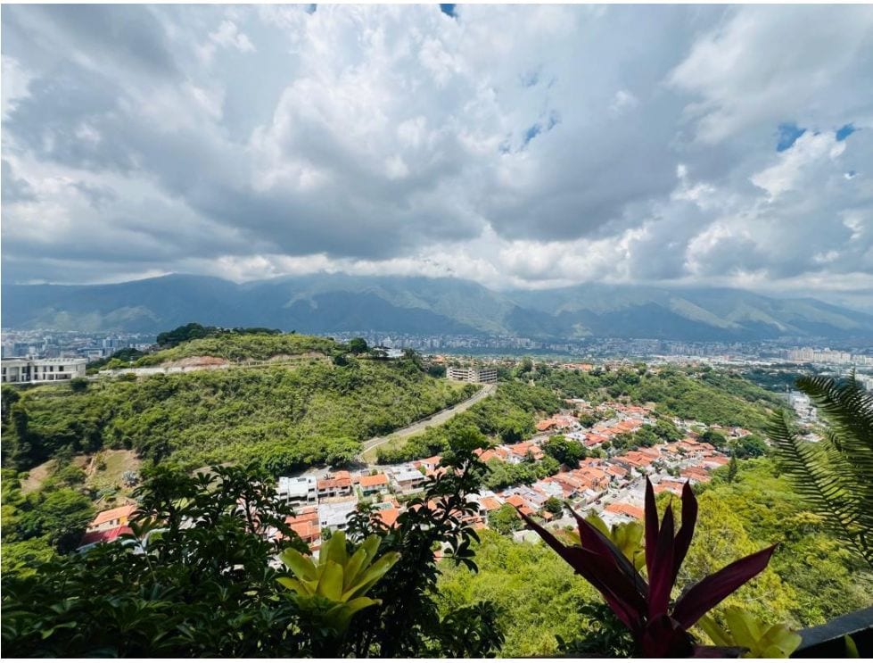 Apartamento en Lomas de San Román, Caracas - 1