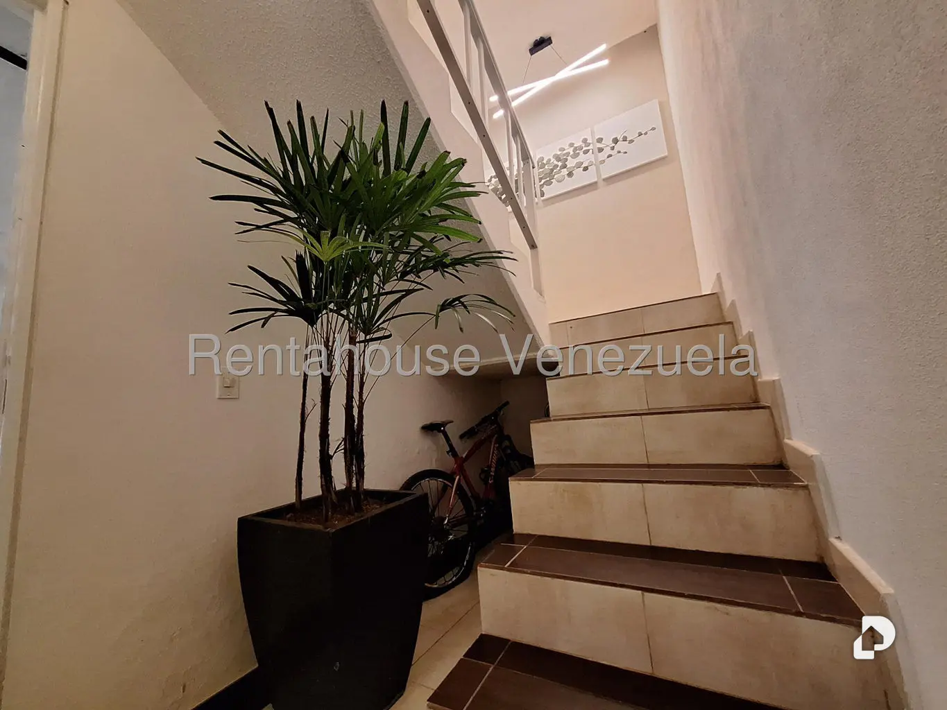 Casa en Villa Nueva Hatillo, Caracas – 4