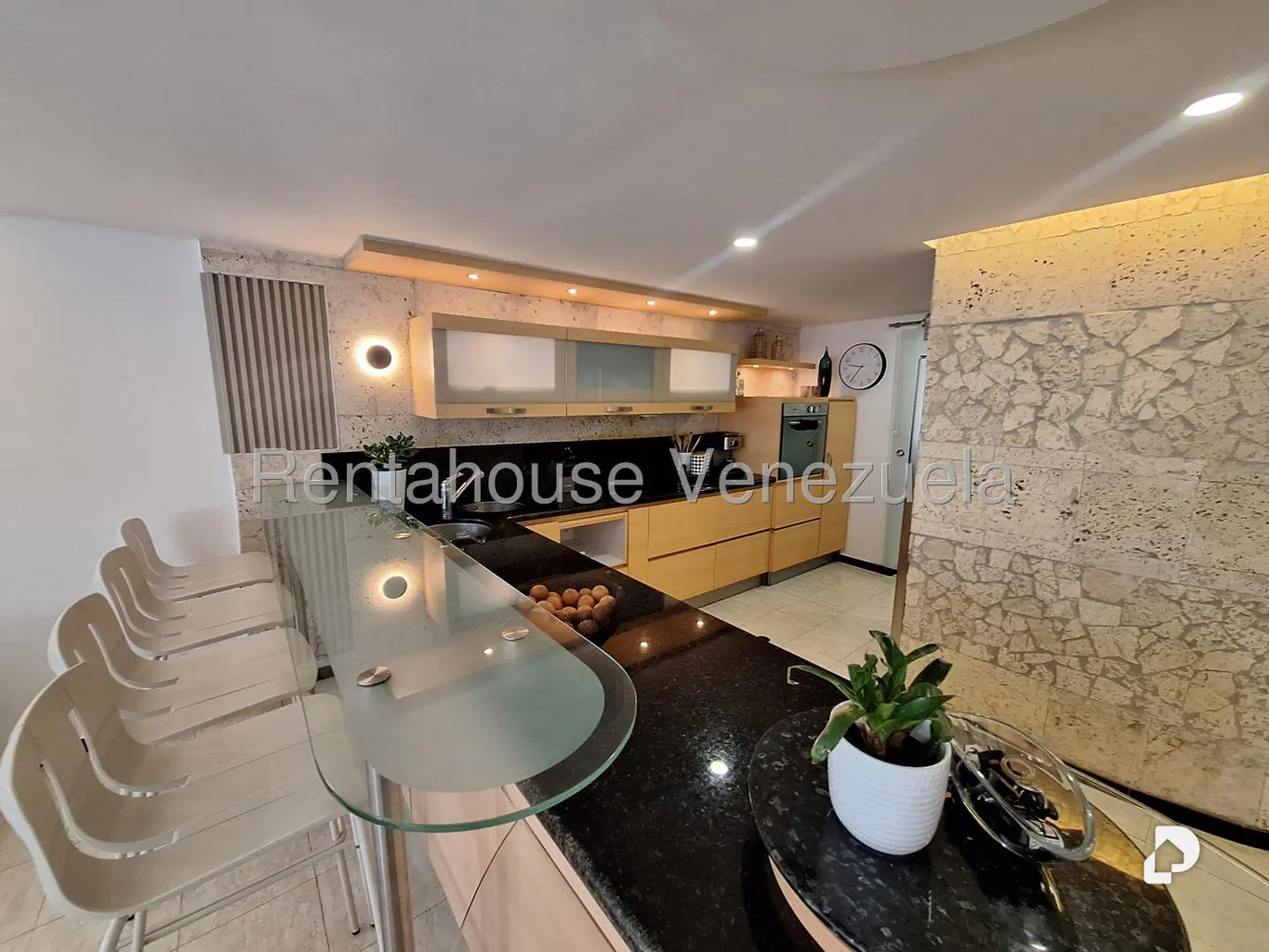 Casa en Villa Nueva Hatillo, Caracas – 17