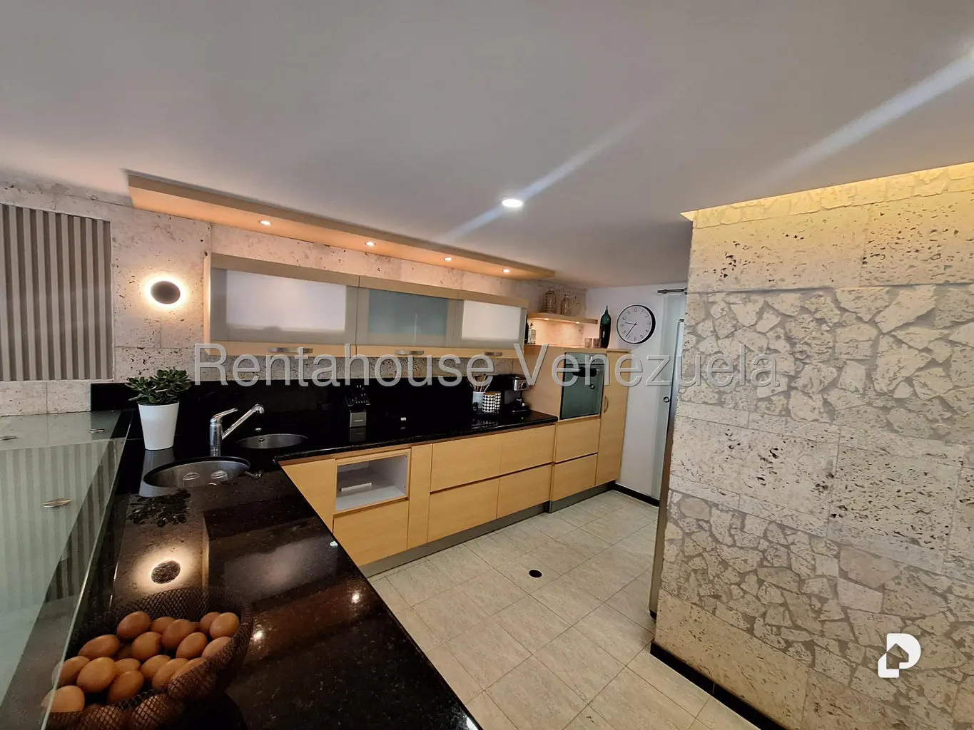 Casa en Villa Nueva Hatillo, Caracas – 16