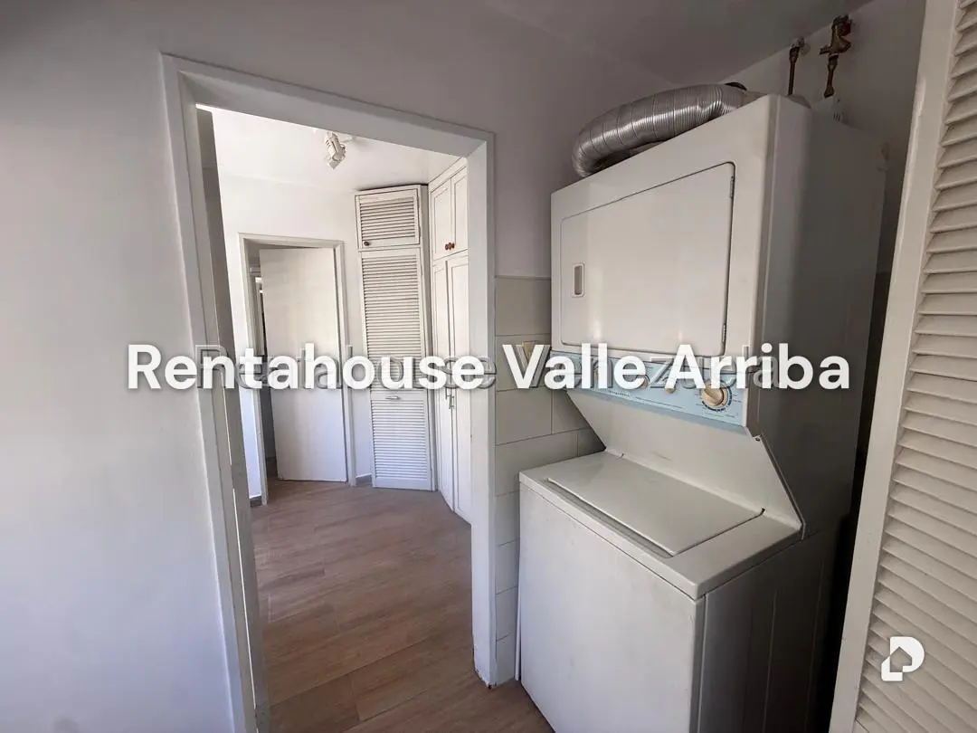 Apartamento en Santa Rosa de Lima, Caracas – 17
