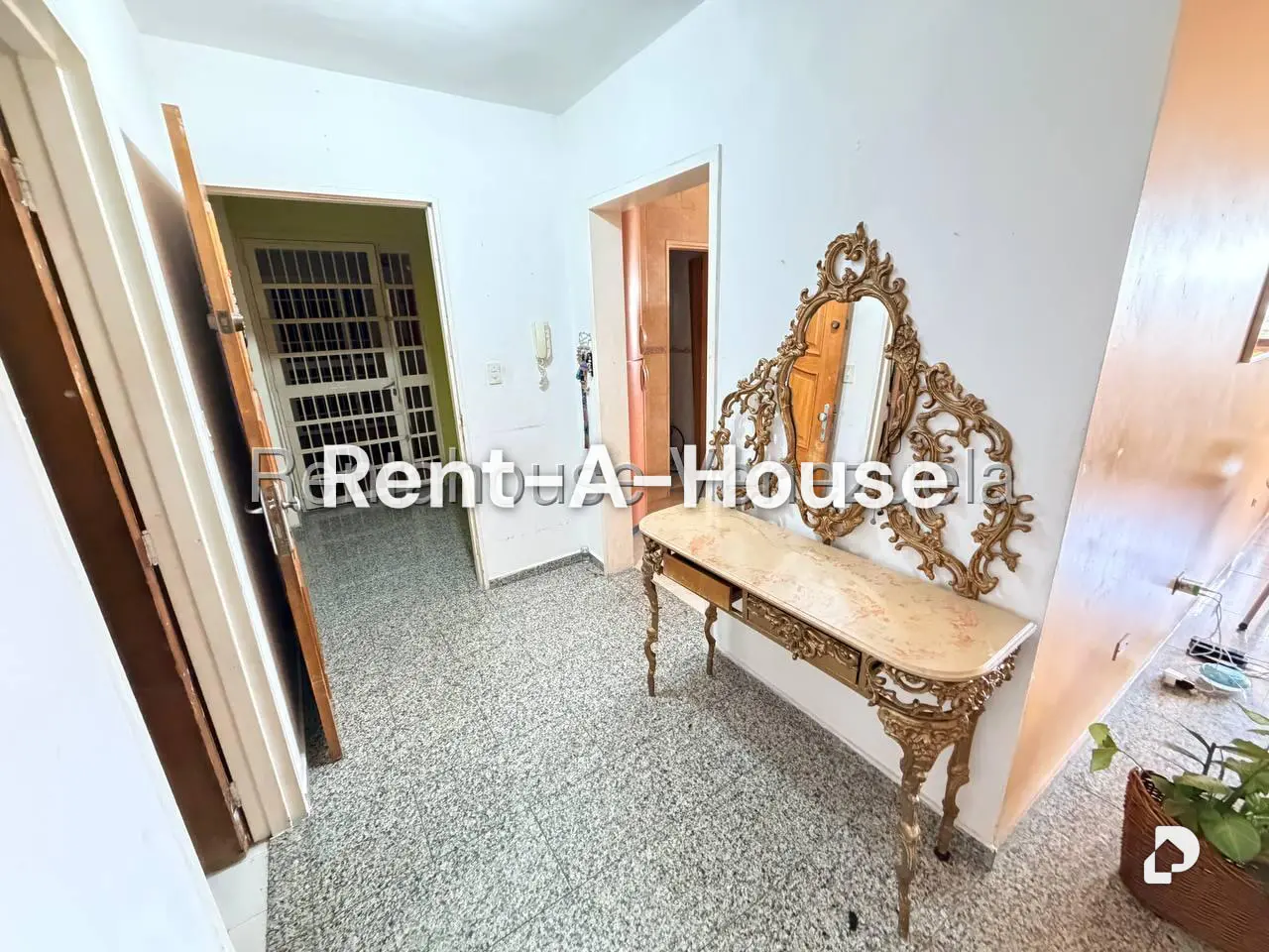 Apartamento en Urbanización El Centro, Maracay – 4