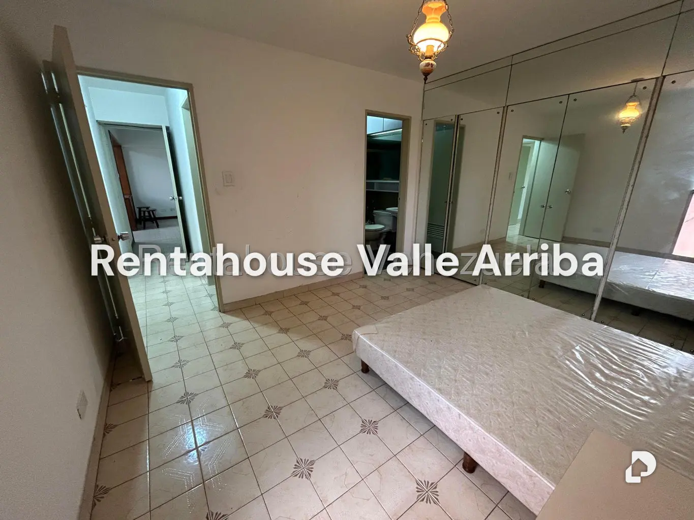Apartamento en La Boyera, Caracas – 18